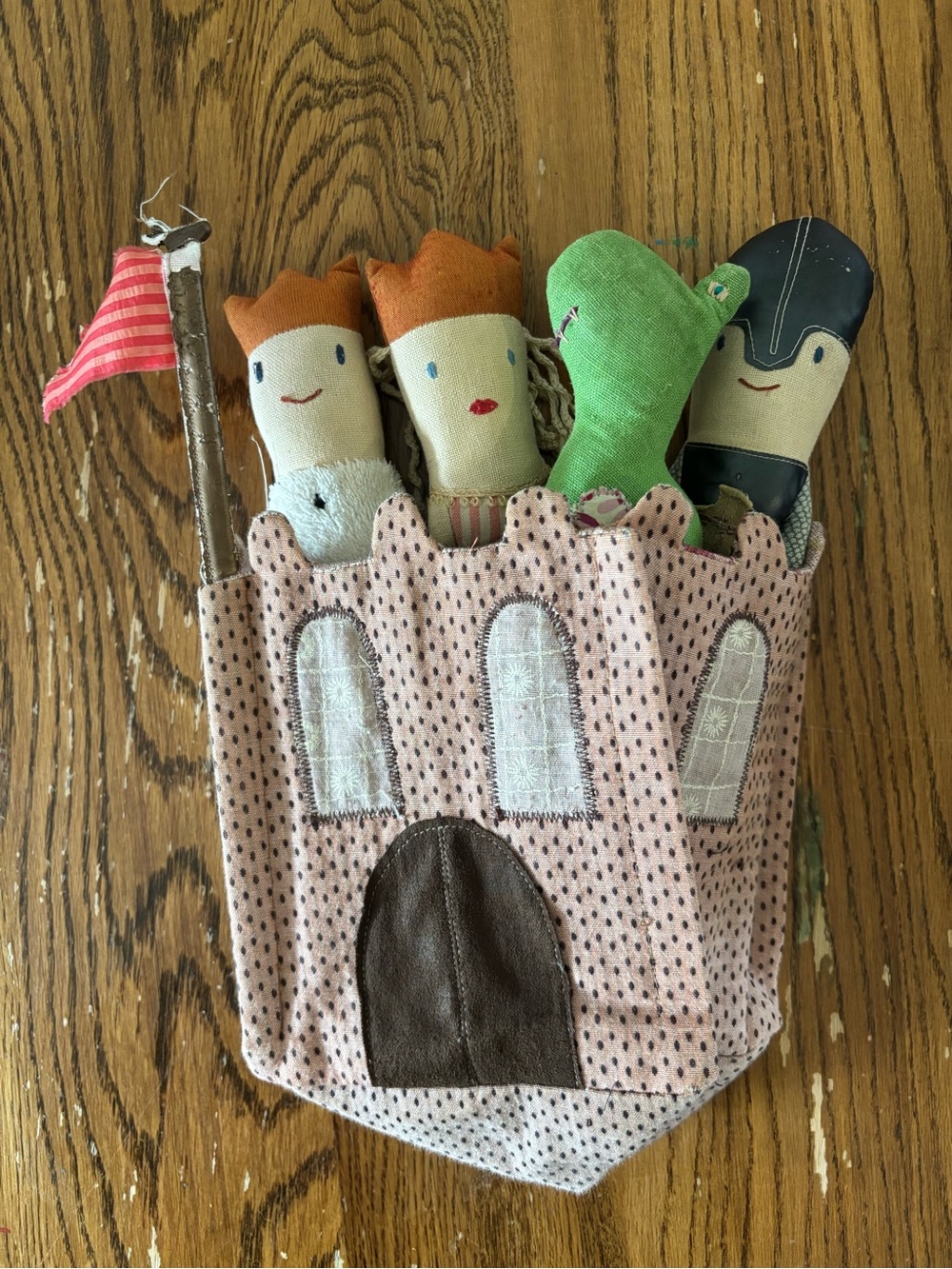 Maileg Castle Set with Four Characters